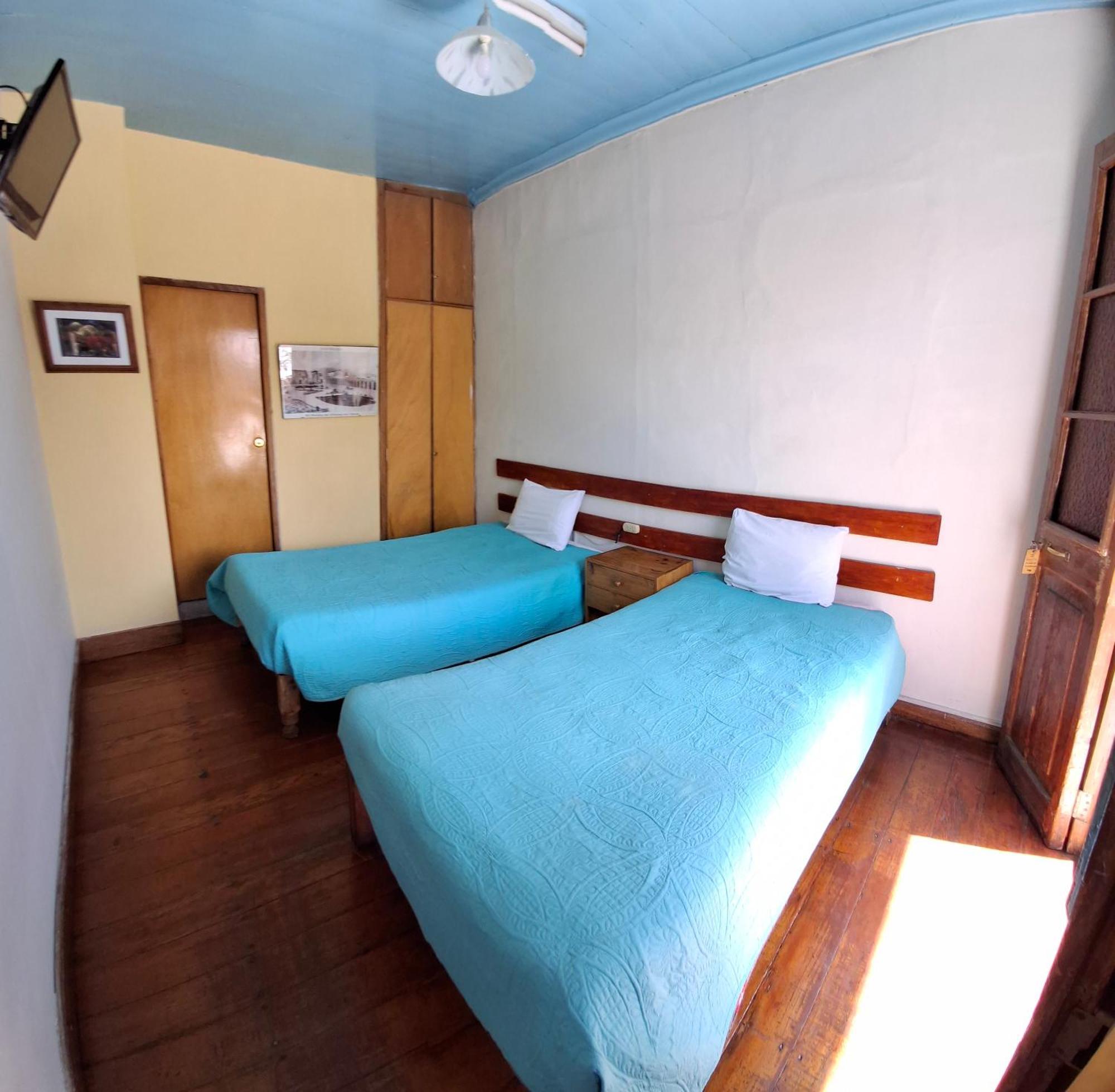 Hostal Lluvia De Oro Arequipa Esterno foto