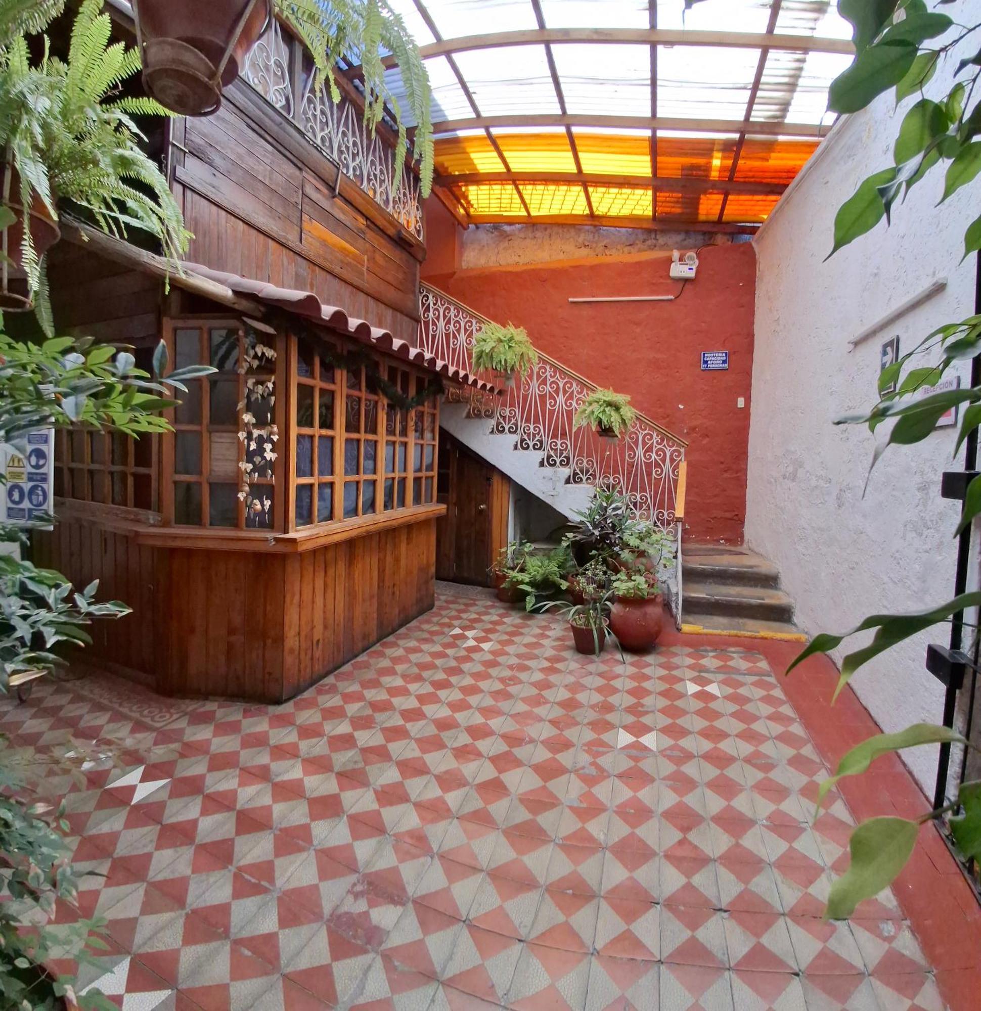 Hostal Lluvia De Oro Arequipa Esterno foto