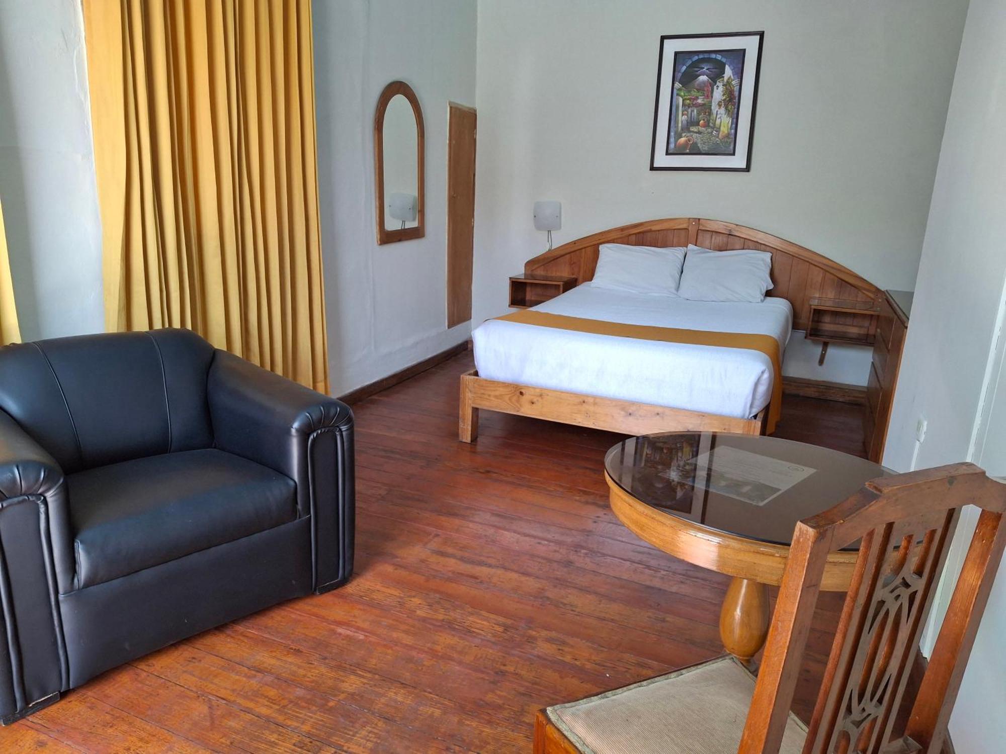 Hostal Lluvia De Oro Arequipa Esterno foto