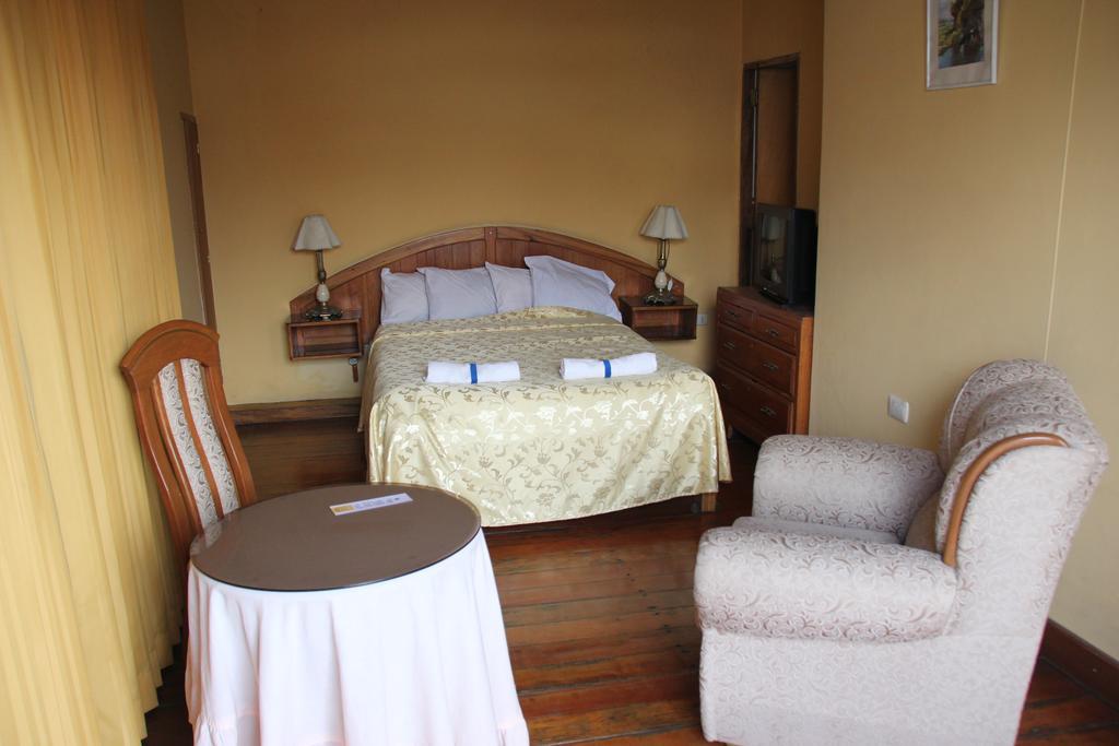 Hostal Lluvia De Oro Arequipa Esterno foto